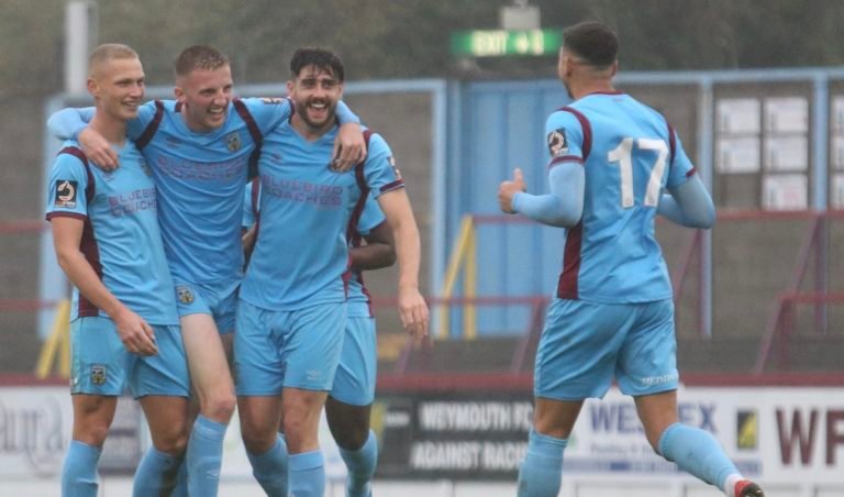 Terras move into top four with 3-0 victory