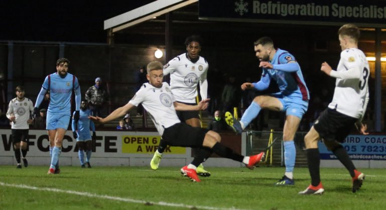 REPORT: Weymouth 2-1 Hungerford Town