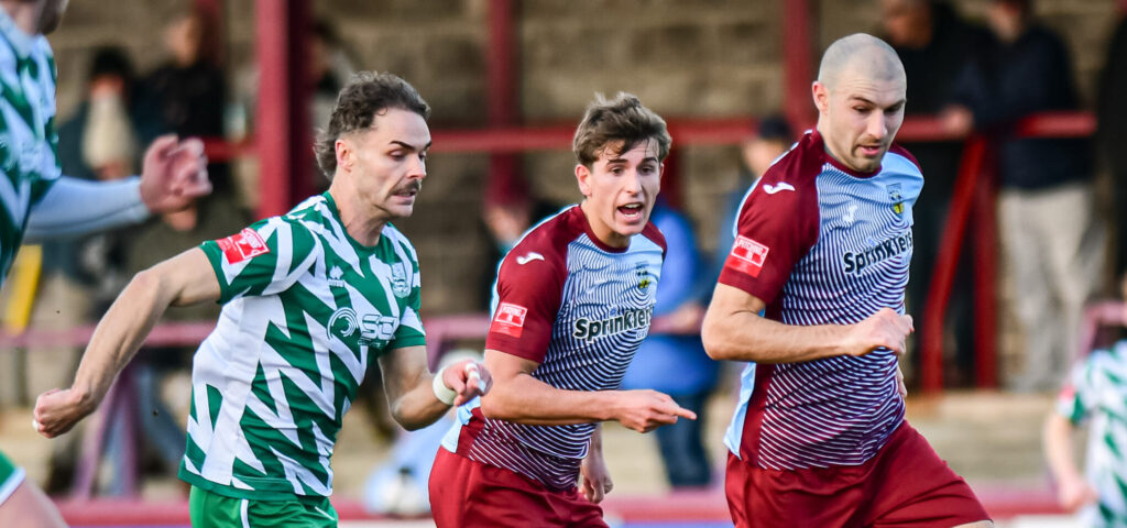 Match Report | Weymouth 1 - 2 Farnham Town